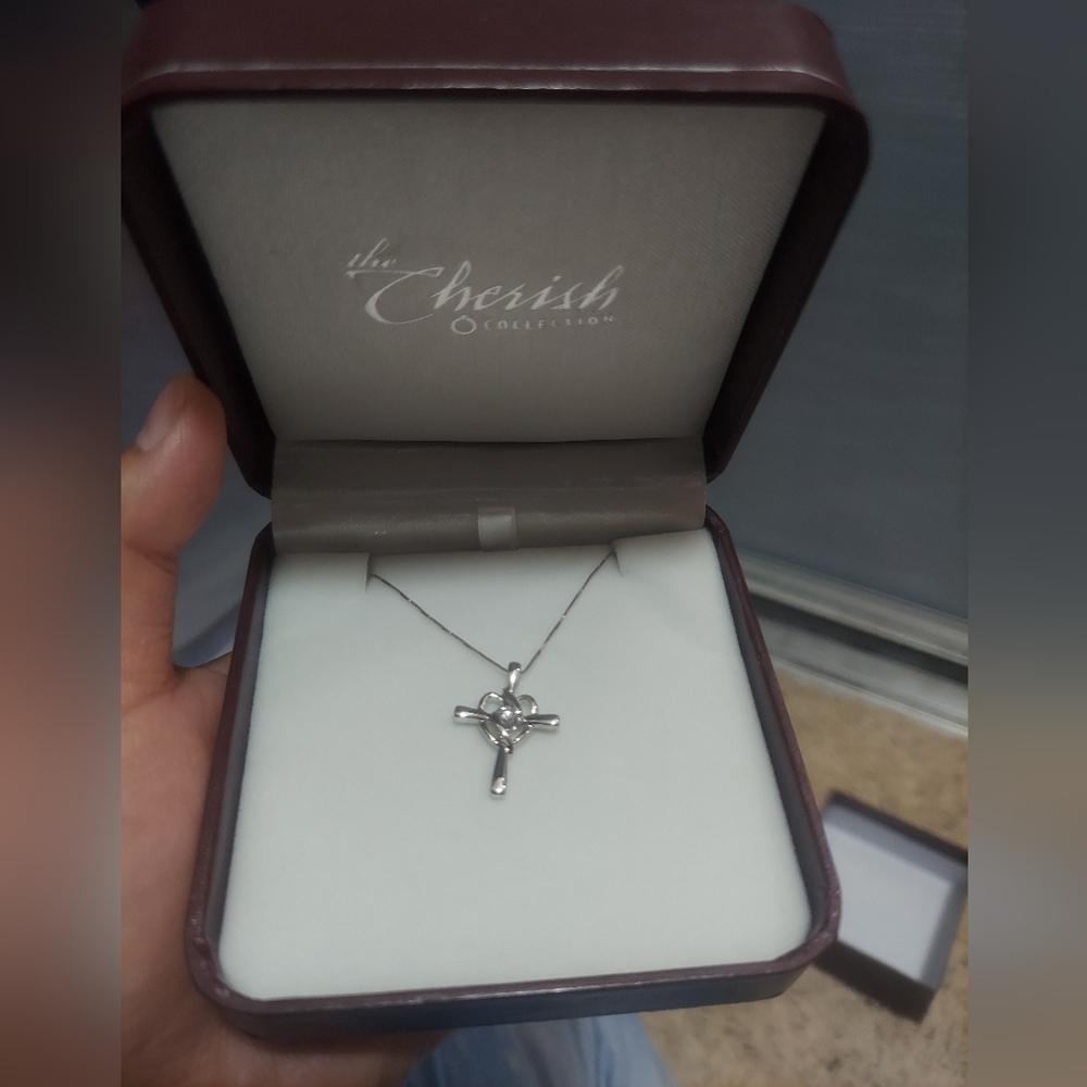 14K Cherish Collection Cross Necklace